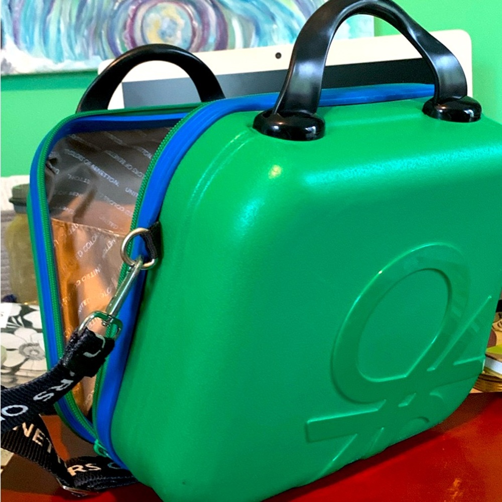 Benetton Hard Travel Case Crossbody